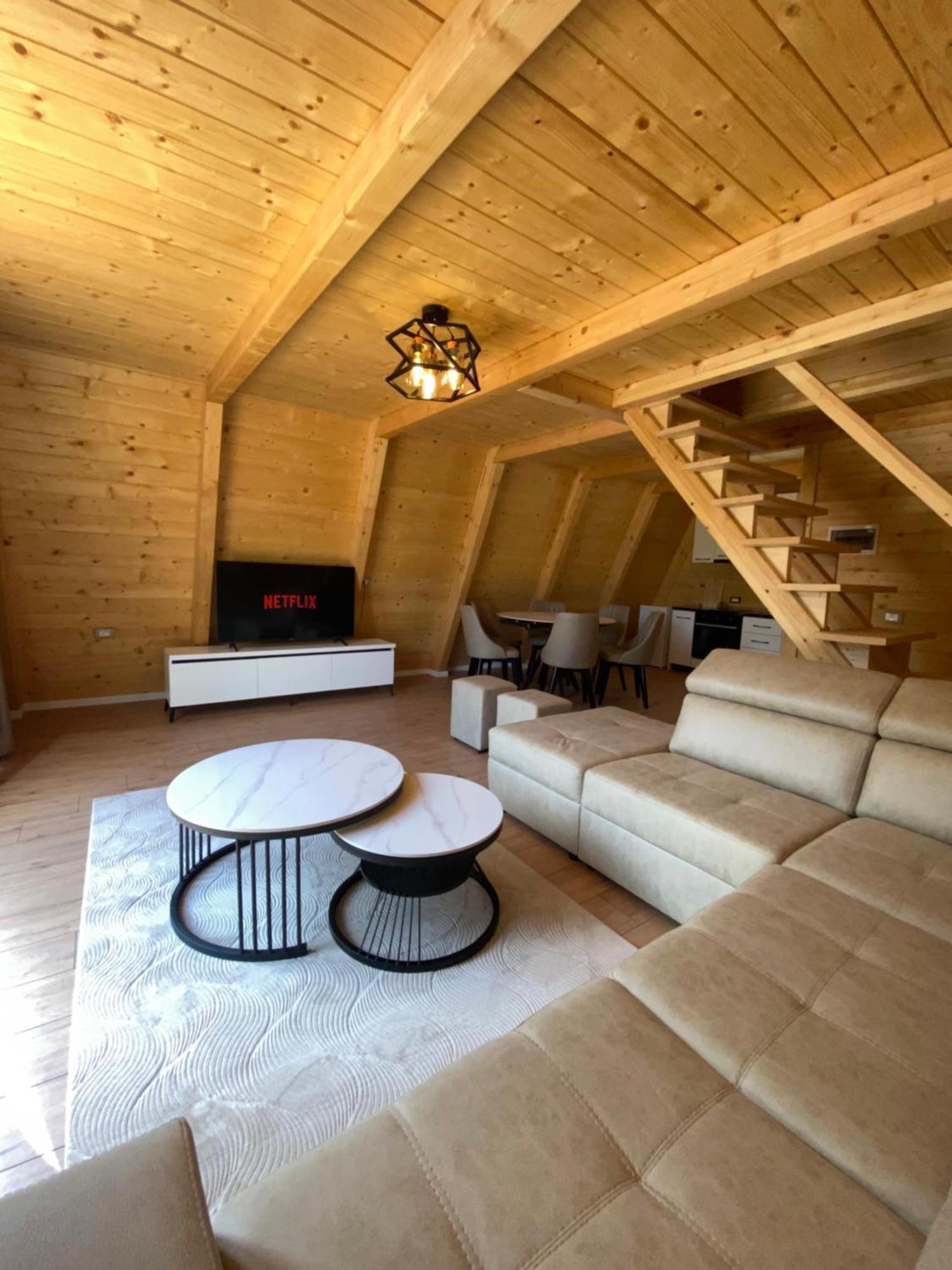Monark Villas Szkodra Zewnętrze zdjęcie